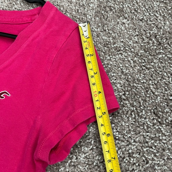 Vintage Hot Pink Hollister V-Neck Tee Size S - Picture 4 of 6